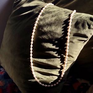 Vintage Style String of Pearls